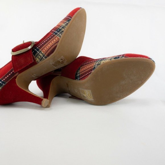 Red Plaid Mary Jane Heels - Picture 8 of 10